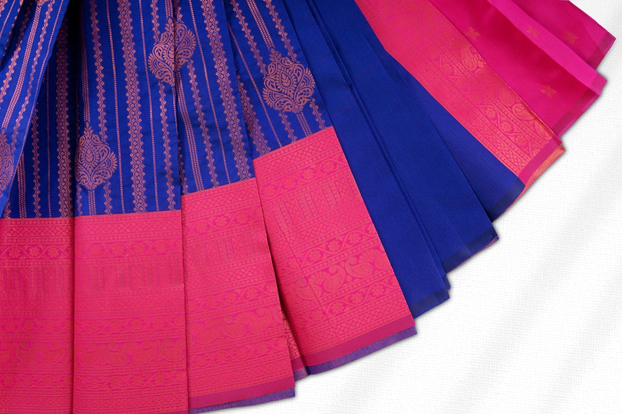 Zari-Line Saree: Blend of Tradition & Modern Trends - JCSFashions Saree JCS Fashions