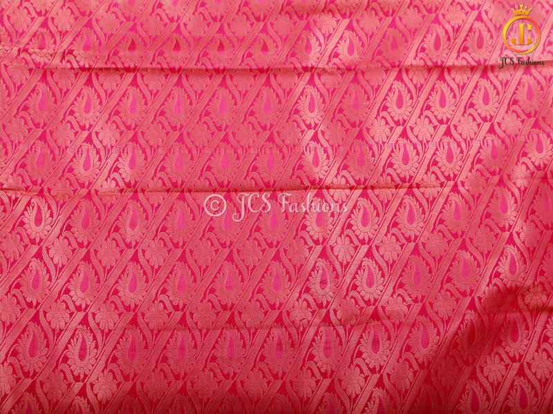 Gold Zari Thilagam Motifs Silk Saree with Fully Stitched Blouse