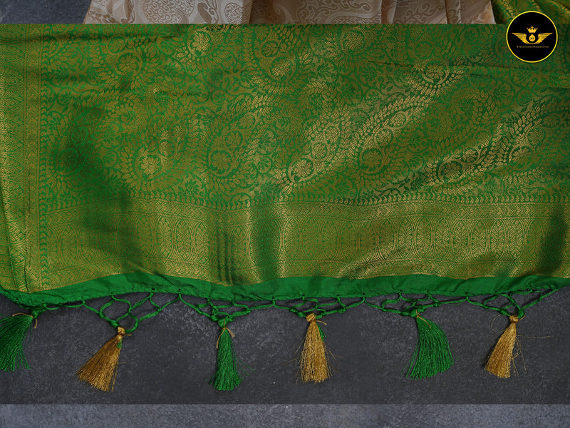 FABULOUS SOFT SILK FABRIC SAREE WITH JARI WEAVING AND CONTRAST BORDER