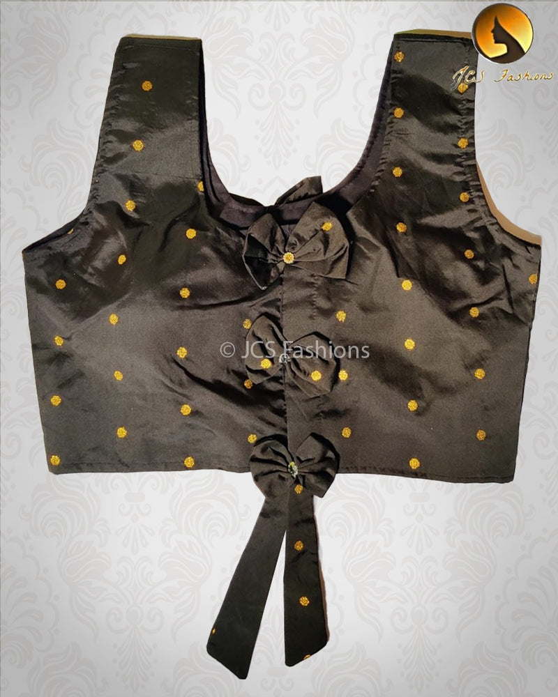 Beautiful, Fully stitched blouse with Zari Butti Work. Ready made.
