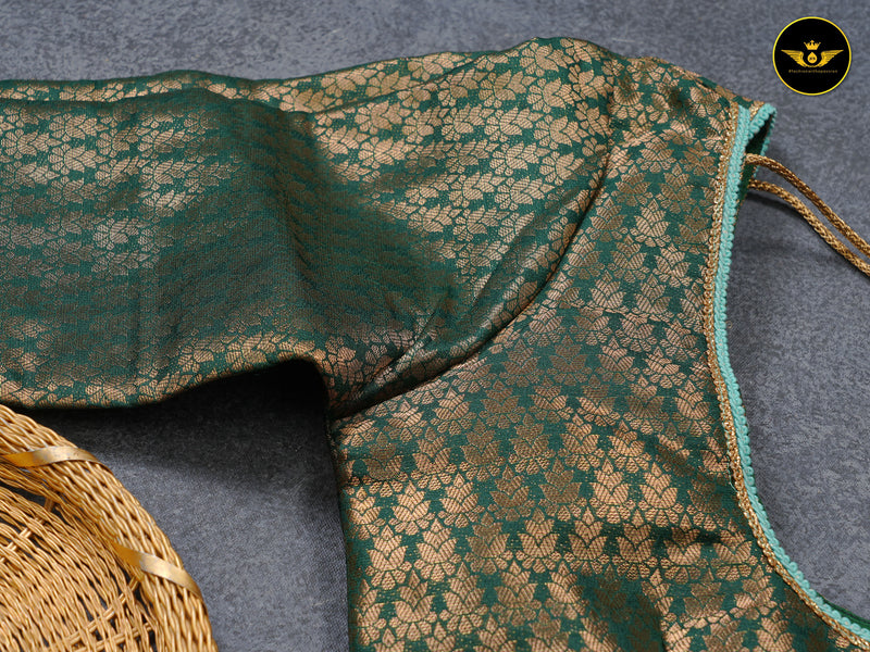 EXCLUSIVE SUPER QUALITY BANARASI SILK SAREE WITH CONTRAST BLOUSE