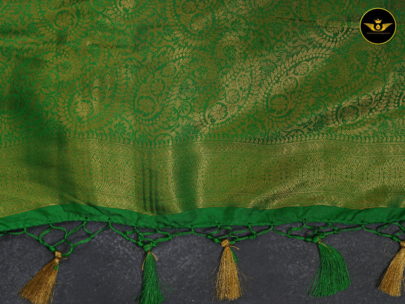 FABULOUS SOFT SILK FABRIC SAREE WITH JARI WEAVING AND CONTRAST BORDER