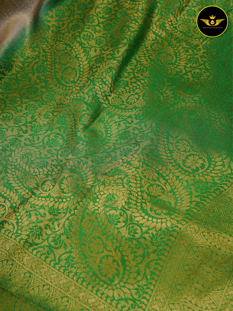 FABULOUS SOFT SILK FABRIC SAREE WITH JARI WEAVING AND CONTRAST BORDER