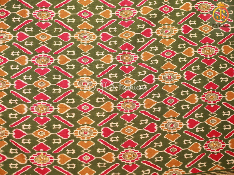 Patola Design Border Banarasi Munga Silk Saree With Blouse