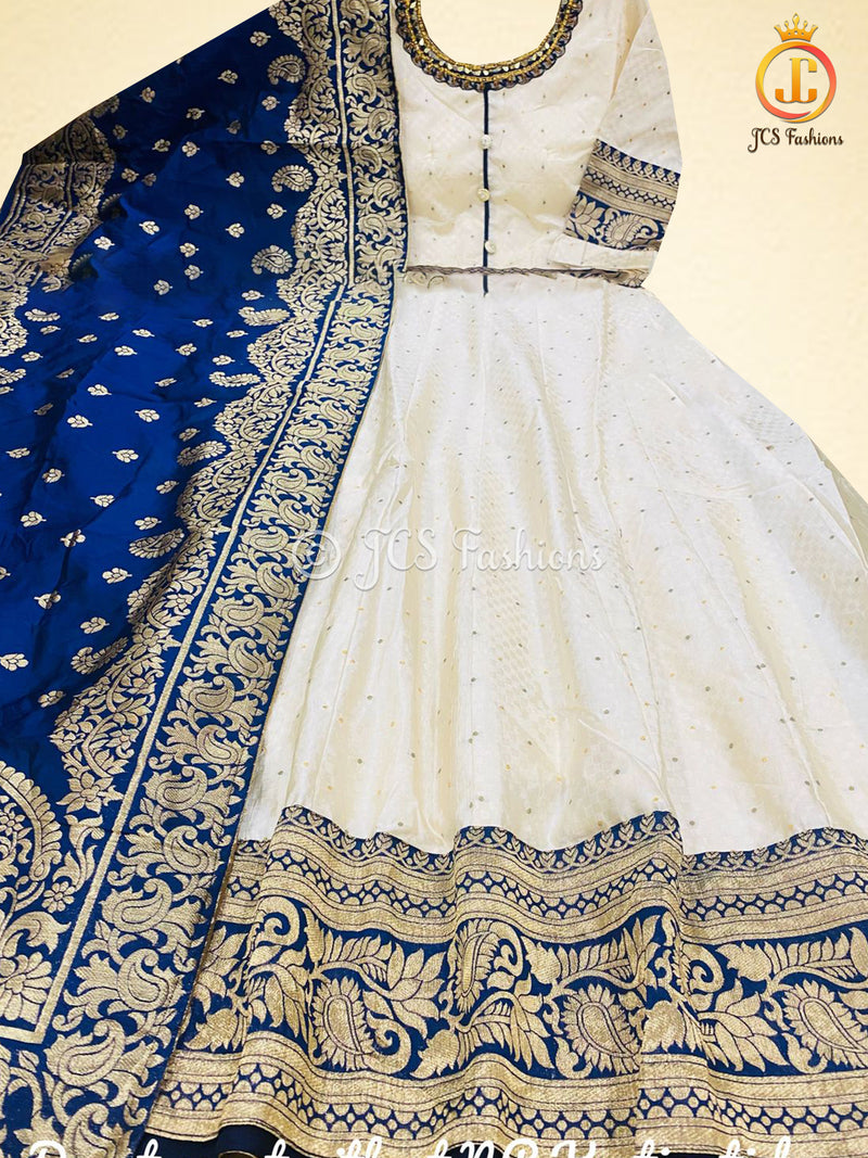 Zari Weaving Indo western Gown With Dupatta