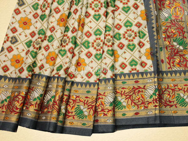 Beautiful Soft Silk Patola Print Saree With Printed Unstitched blouse