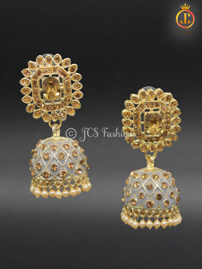Kundan Jhumka Earrings with Stones and Pearls