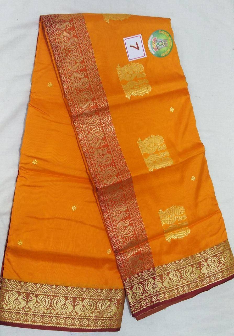 Exquisite Madurai Silk Saree with Rich Pallu & Coordinating Blouse SAREE JCS Fashions