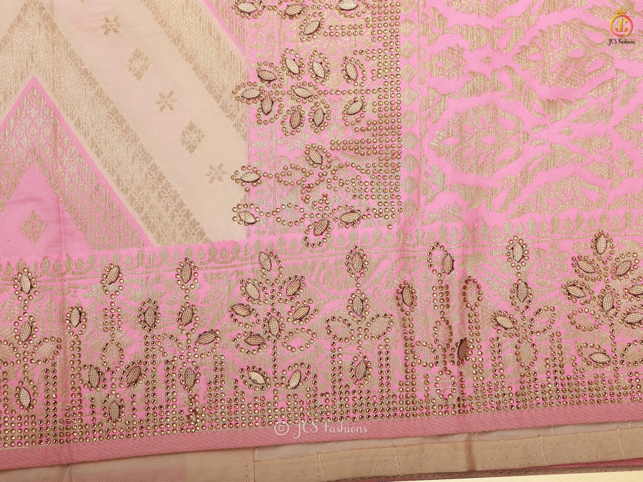 Banarasi Weaves Pure Silk Exclusive Saree With Contrast Blouse - JCS Fashions